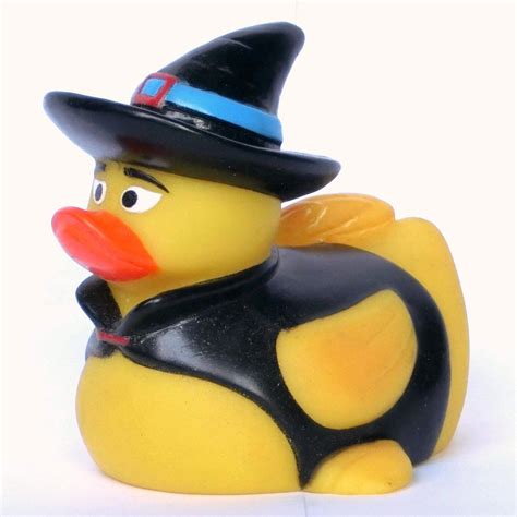 Spells for Love and Romance Using a Witchcraft Rubber Duck